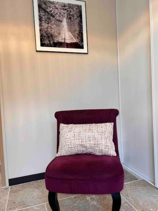 Loft Pied De Coline Au Calme Apartment Ginasservis Luaran gambar