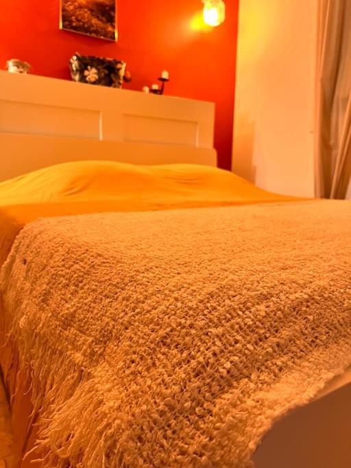 Loft Pied De Coline Au Calme Apartment Ginasservis Luaran gambar